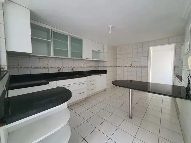 Imagem 6: Alugo Apto nas Graças com 187M2
