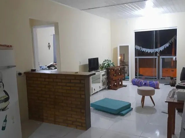 Imagem 3: Alugo Quarto- Bairro Carianos