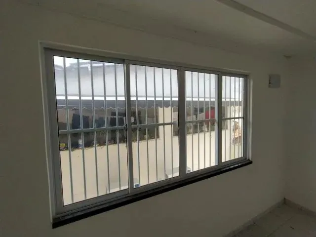 Imagem 5: Casa com 4 Quartos para Alugar / Duplex. Castelão