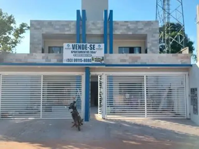 Imagem: O apartamento possui 2 Dormitórios, 1 Suíte, 2 Banheiros,