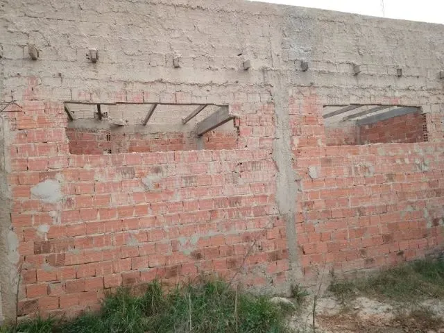 Imagem 3: A Oportunidade de Sua Casa Própria com Espaço Comercial É Agora