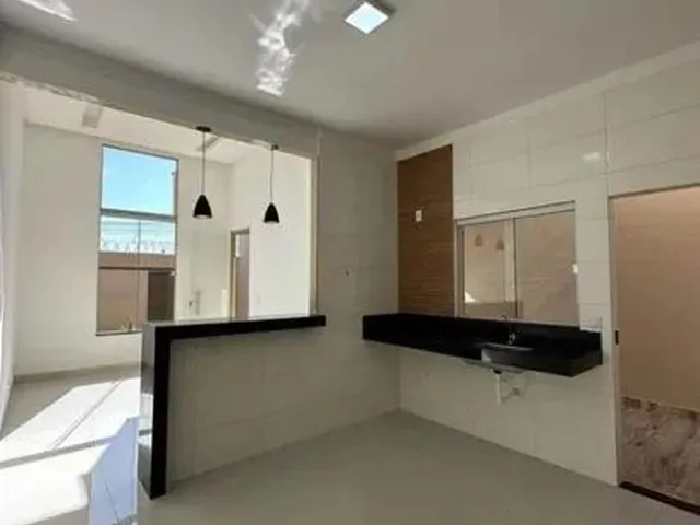 Imagem 5: Casa para Venda em Manguinhos com 3 Quartos e Closet