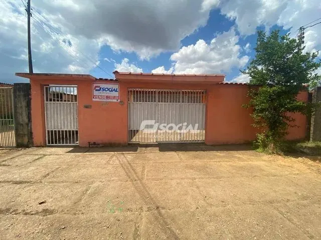 Imagem: Casa com 2 Dormitórios À Venda por R$