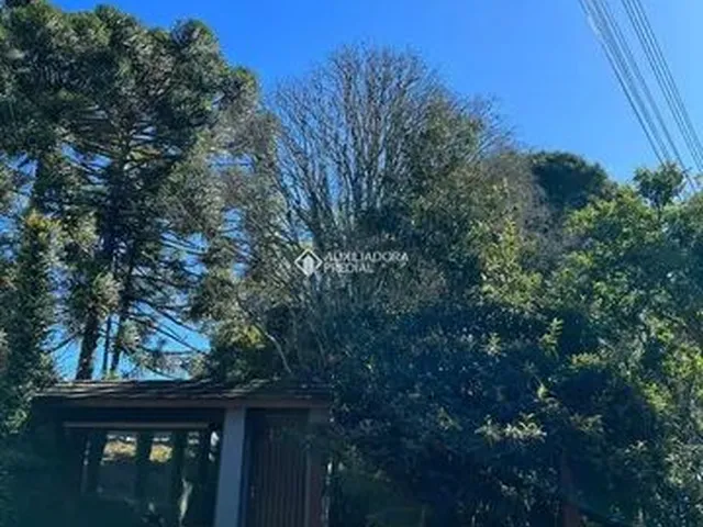 Imagem: Gramado - Casa Padrão - Pórtico
