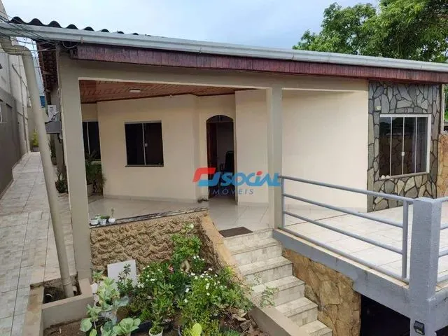 Imagem: Sobrado com 6 Dormitórios À Venda, 320