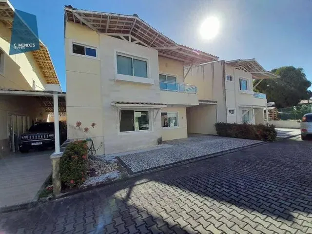 Imagem: Casa com 3 Dormitórios À Venda