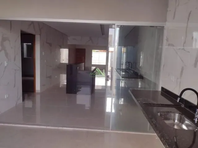 Imagem 8: Casa para Venda em Campo Grande, Vila Morumbi, 3 Dormitórios, 3 Suítes, 1 Banheiro, 2