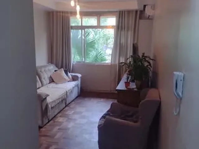 Imagem: O apartamento possui 3 Dormitórios, 1 Banheiro, 1 Vaga na