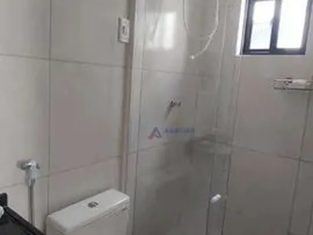Imagem: O apartamento possui 2 Dormitórios, 1 Suíte, 2 Banheiros,