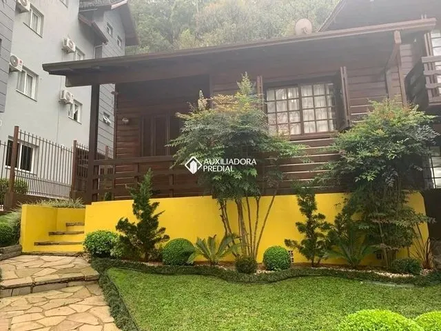Imagem: Gramado - Casa Padrão - Vila Suiça