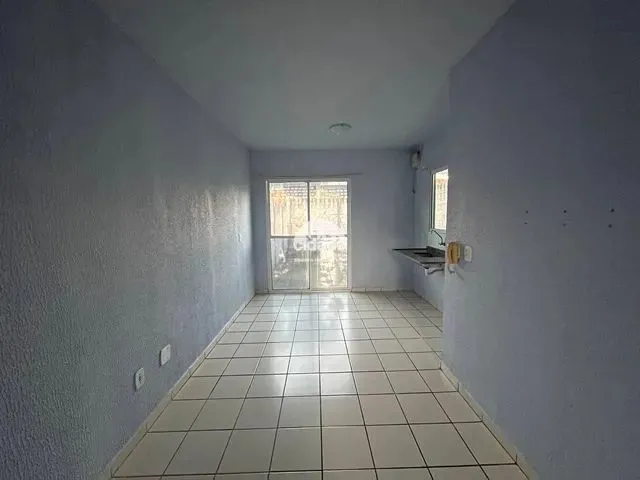 Imagem 6: Casa Residencial para Aluguel, 2 Quartos, 1 Vaga, Parque Verde - Cascavel/Pr