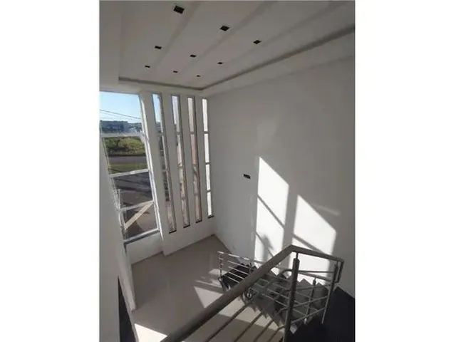 Imagem 4: Casa 3 Dormitórios com Suíte