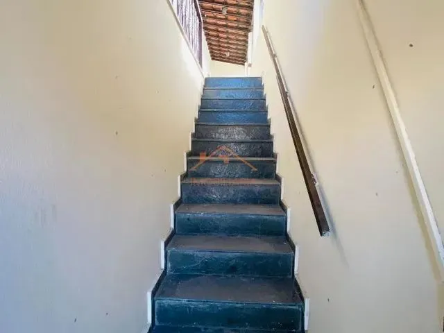 Imagem 2: Casa de 04 Quartos, 01 Suíte e 02 Vagas de Garagem no Bairro Eldorado Contagem