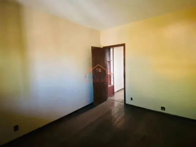 Imagem 8: Casa de 04 Quartos, 01 Suíte e 02 Vagas de Garagem no Bairro Eldorado Contagem
