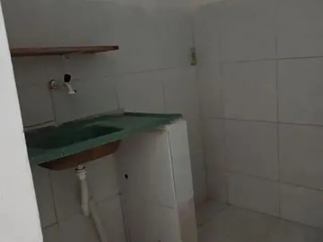Imagem 4: Aluga-Se Kit-Net,Em Jardim São Paulo, com Garagem para Moto