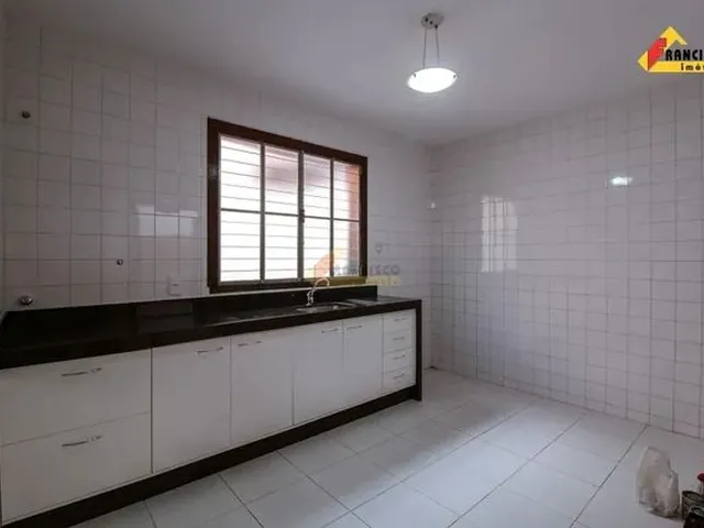 Imagem 11: Casa para Aluguel, 3 Quartos, 1 Suíte, 2 Vagas, Esplanada - Divinópolis/Mg
