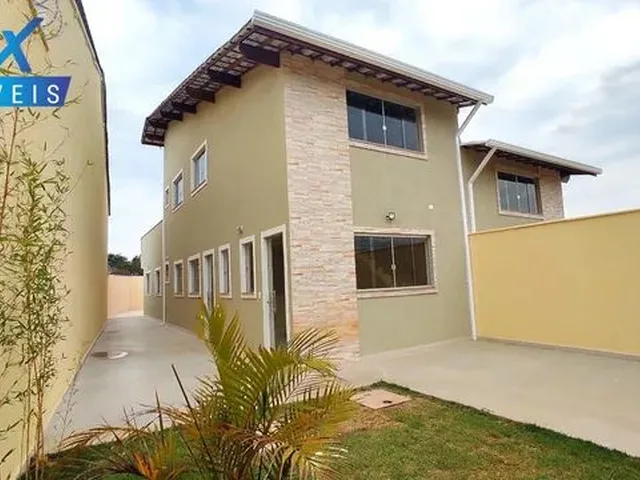 Imagem: Casa À Venda no Bairro São Pedro