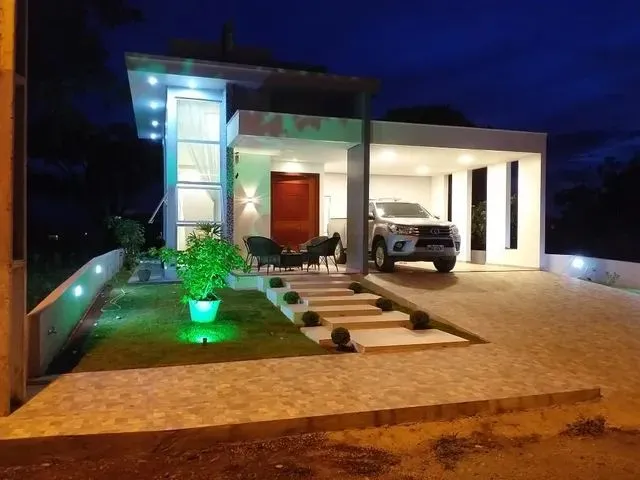 Imagem: A casa em condomínio possui 4 Dormitórios, 2 Suítes, 3