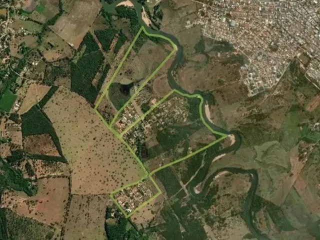 Imagem: Divinópolis/Mg Chácara de Esquina com