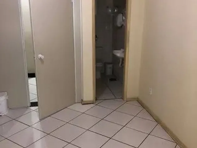 Imagem 6: Sala Comercial Galpão / depósito com aluguel por R$1.000 /mês