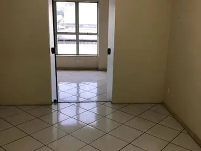 Imagem 3: Sala Comercial Galpão / depósito com aluguel por R$1.000 /mês
