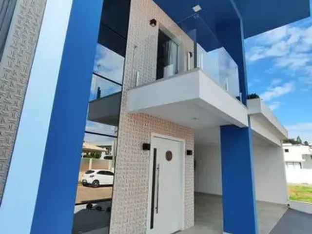 Imagem: A casa em condomínio possui 4 Dormitórios, 3 Suítes, 5