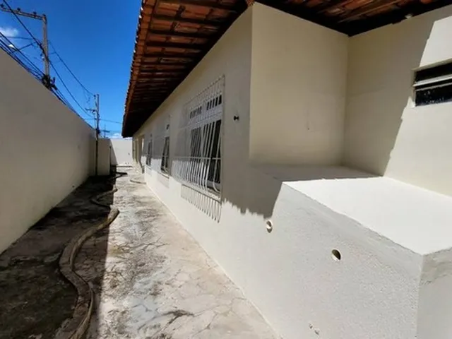 Imagem 10: Casa na Coroa do Meio, Próxima À Orla