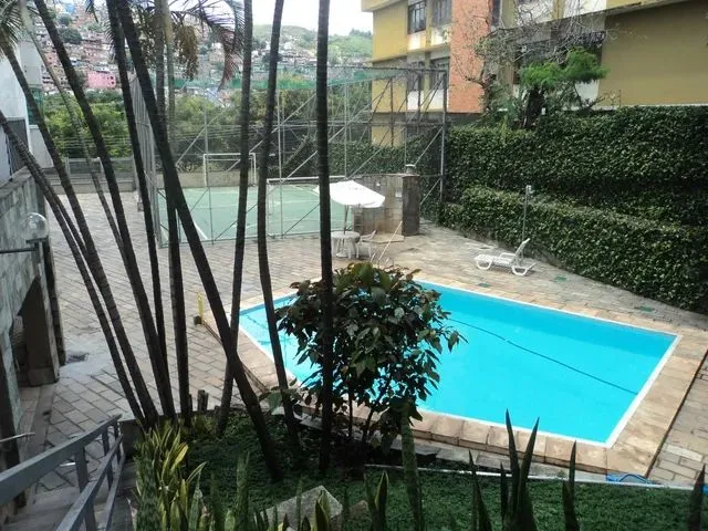 Imagem: Cobertura À Venda, 5 Quartos, 2 Suítes