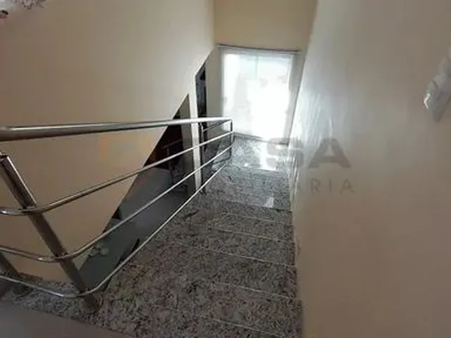 Imagem 2: Gar- Casa Duplex 5 Quartos com 2 Suítes em São Diogo