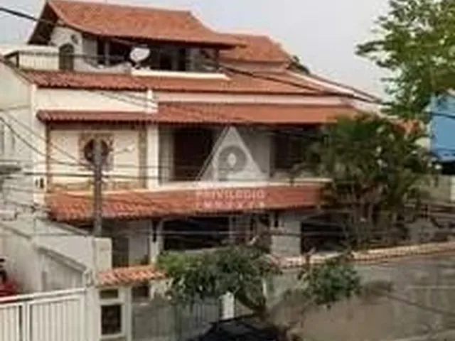 Imagem: Excelente Casa Triplex 455 M2 em Curicica