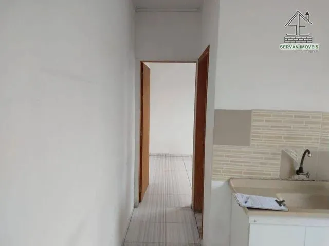 Imagem: A casa possui 1 Dormitório, 1 Banheiro, 22m² de Área e