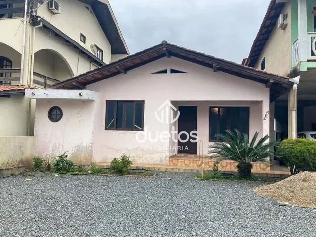 Imagem: Casa com 4 Dormitórios para Alugar, 115