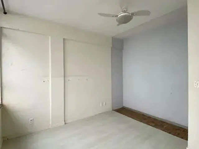 Imagem 4: Aluga-Se Apartamento Grande Centro Blumenau!
