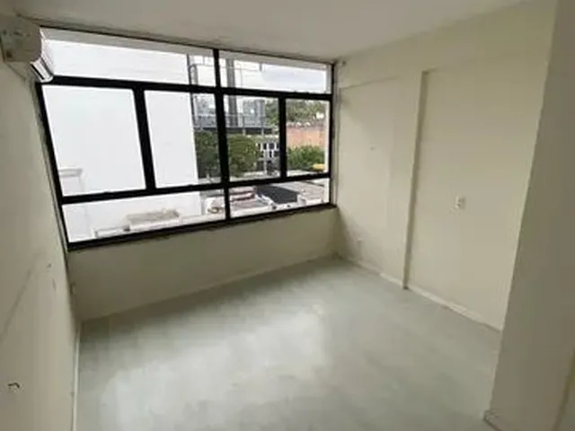 Imagem 13: Aluga-Se Apartamento Grande Centro Blumenau!