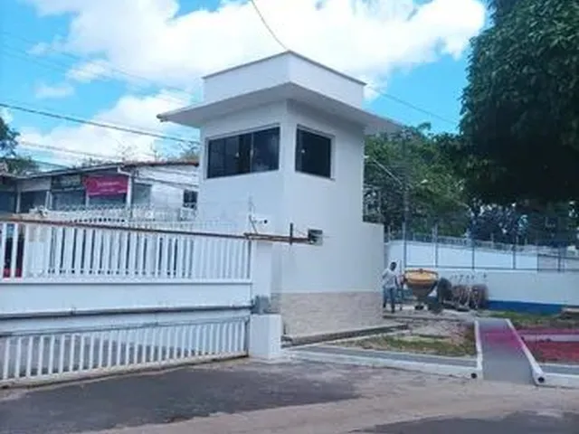 Imagem: O apartamento possui 2 Dormitórios, 1 Banheiro, 1 Vaga na