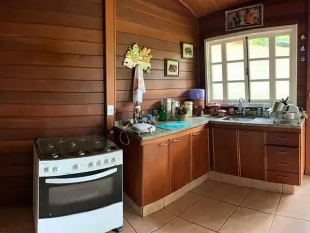 Imagem 10: Casa Mobiliada de Madeira no Canto das Águas / Cod:(26