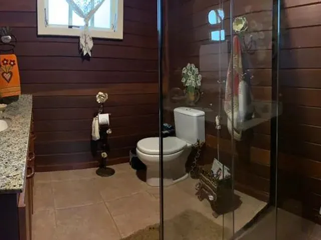 Imagem 15: Casa Mobiliada de Madeira no Canto das Águas / Cod:(26
