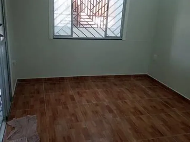 Imagem 1: Casa 2/4 em Condomínio Fechado