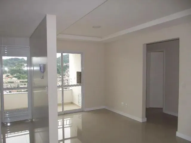 Imagem 1: Apartamento com 3 Dormitórios para Alugar, 70 M² por R$ 2.575,00/Mês - Água Verde