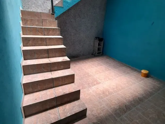 Imagem 4: Aluga Se Leia o Anúncios