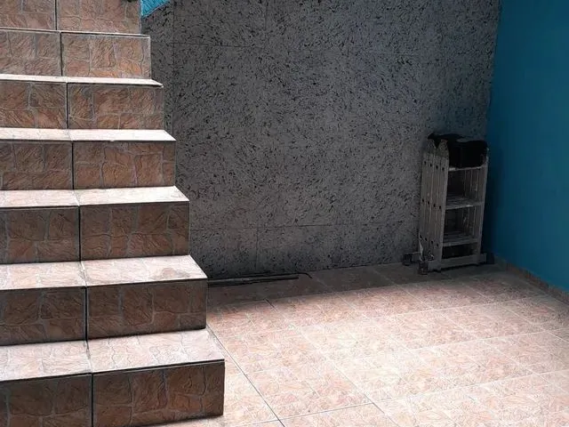 Imagem 2: Aluga Se Leia o Anúncios