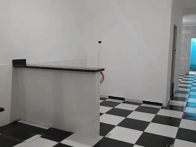 Imagem 9: Aluga Se Leia o Anúncios