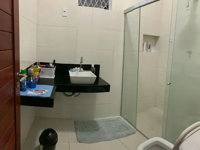 Imagem 4: Casa para Venda com 4 Quartos em Candelária - Natal - Rn