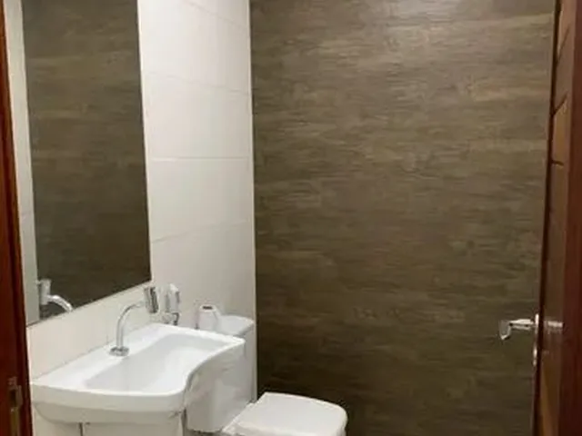 Imagem 12: Casa para Venda com 4 Quartos em Candelária - Natal - Rn