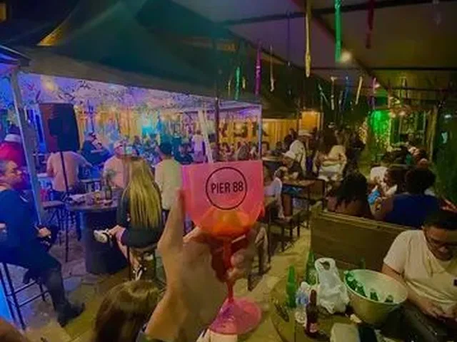 Imagem 4: Ponto no Centro de Francisco Morato