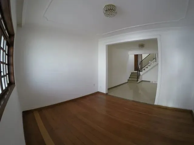 Imagem: Belo Horizonte - Casa Padrão - Castelo