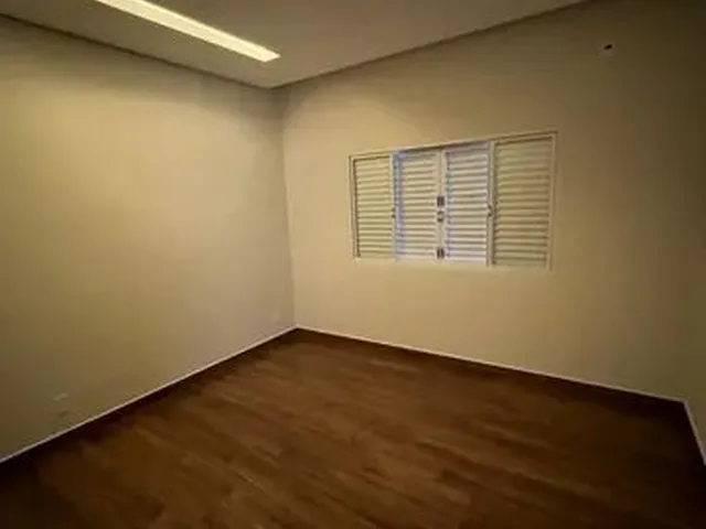 Imagem 16: Casa com 3 Dormitórios À Venda em Varginha