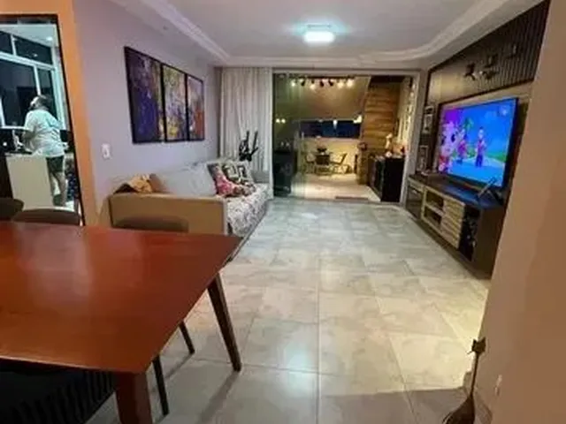 Imagem 1: Cobertura com 3 Dormitórios À Venda em Vitória