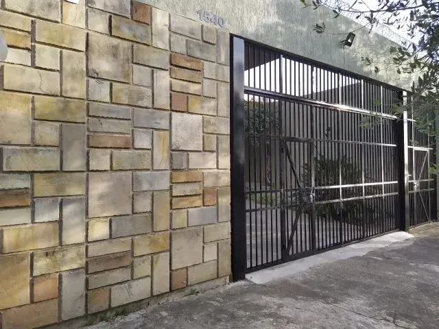 Imagem: Alugo Depósito para Cargas Pequenas - Bairro