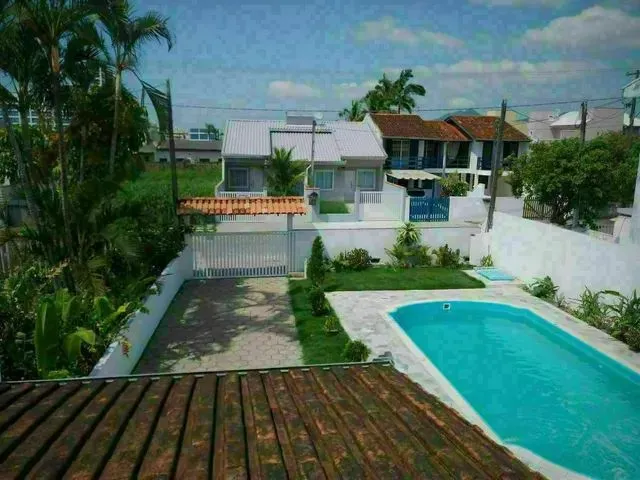 Imagem: Matinhos na Quadra do Mar